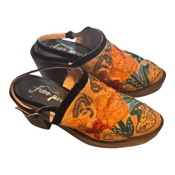 Free People Cosmic Storm platform clogs women’s 38 chunky embroidered boho - Picture 11 of 12